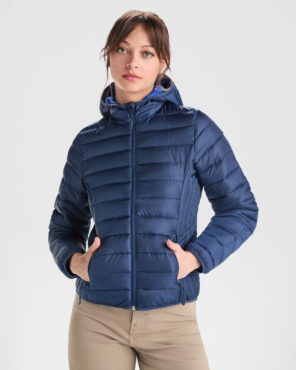 NORWAY WOMAN RA5091